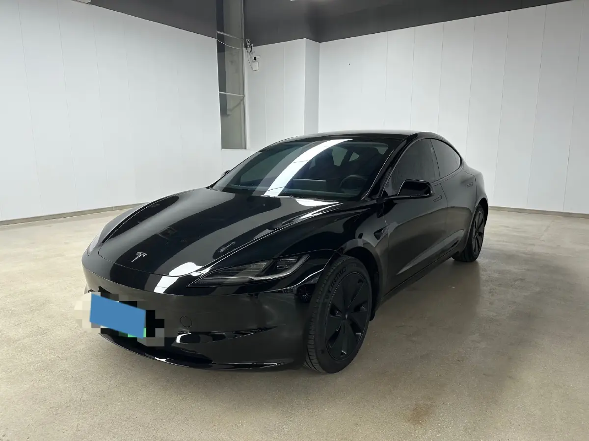 2023 Tesla Model 3 BEV 60KWH