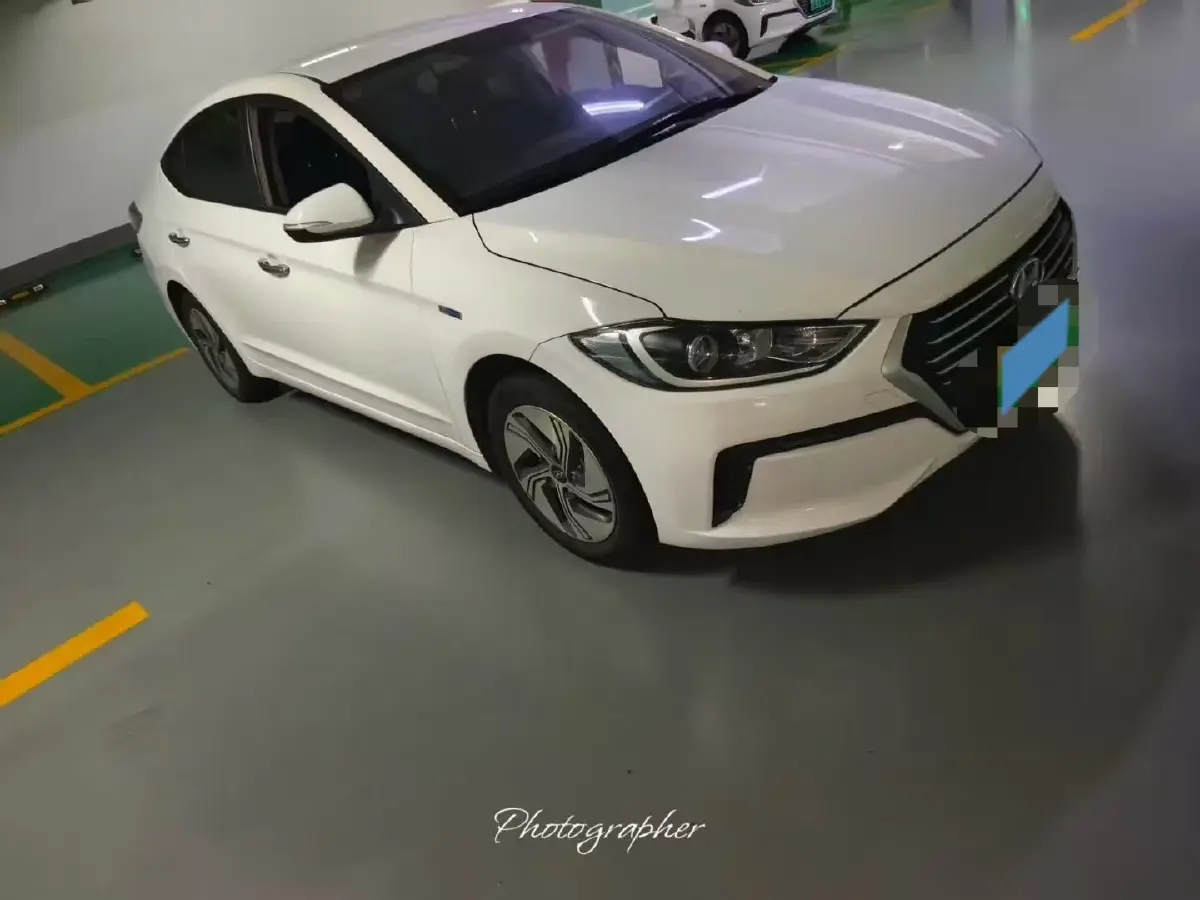 2019 Hyundai Elantra 1.6L 105HP L4 6DCT PHEV
