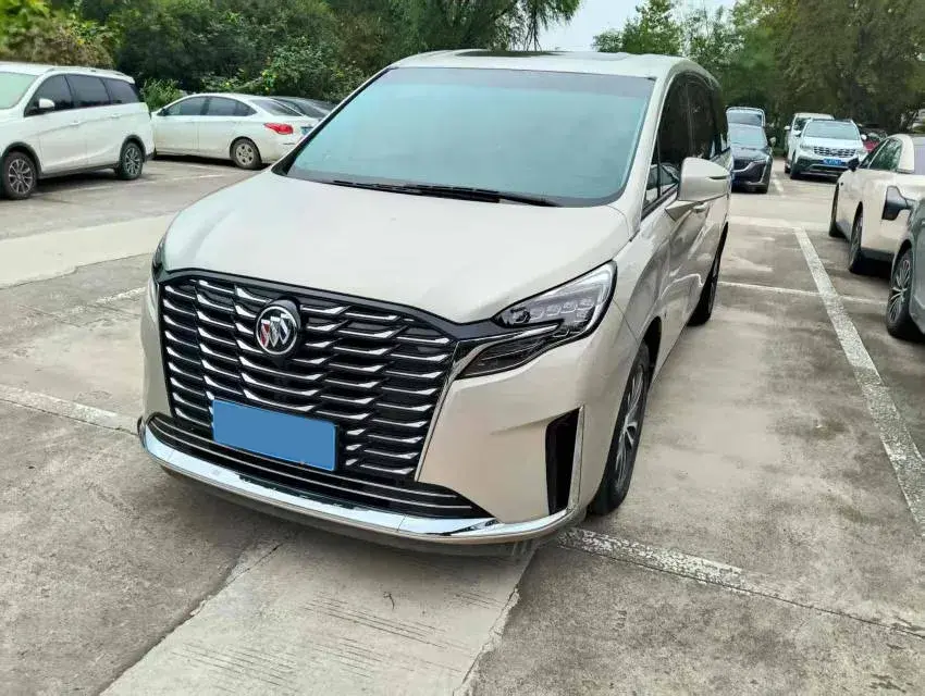 2022 Buick GL8 2.0T 237HP L4 9AT