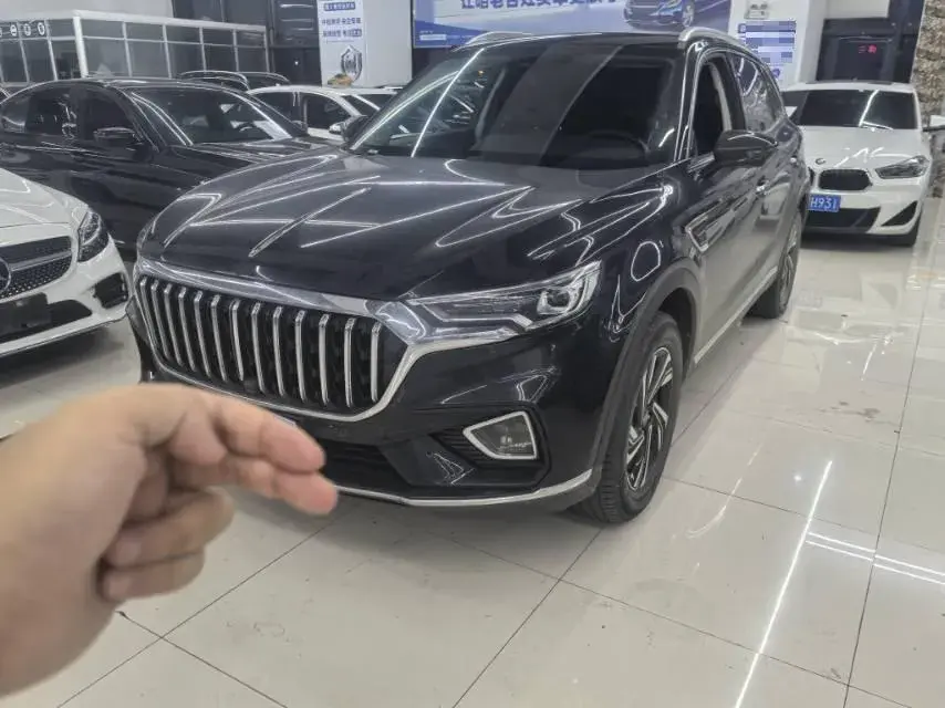 2022 HongQi HS5 2.0T 224HP L4 6AT