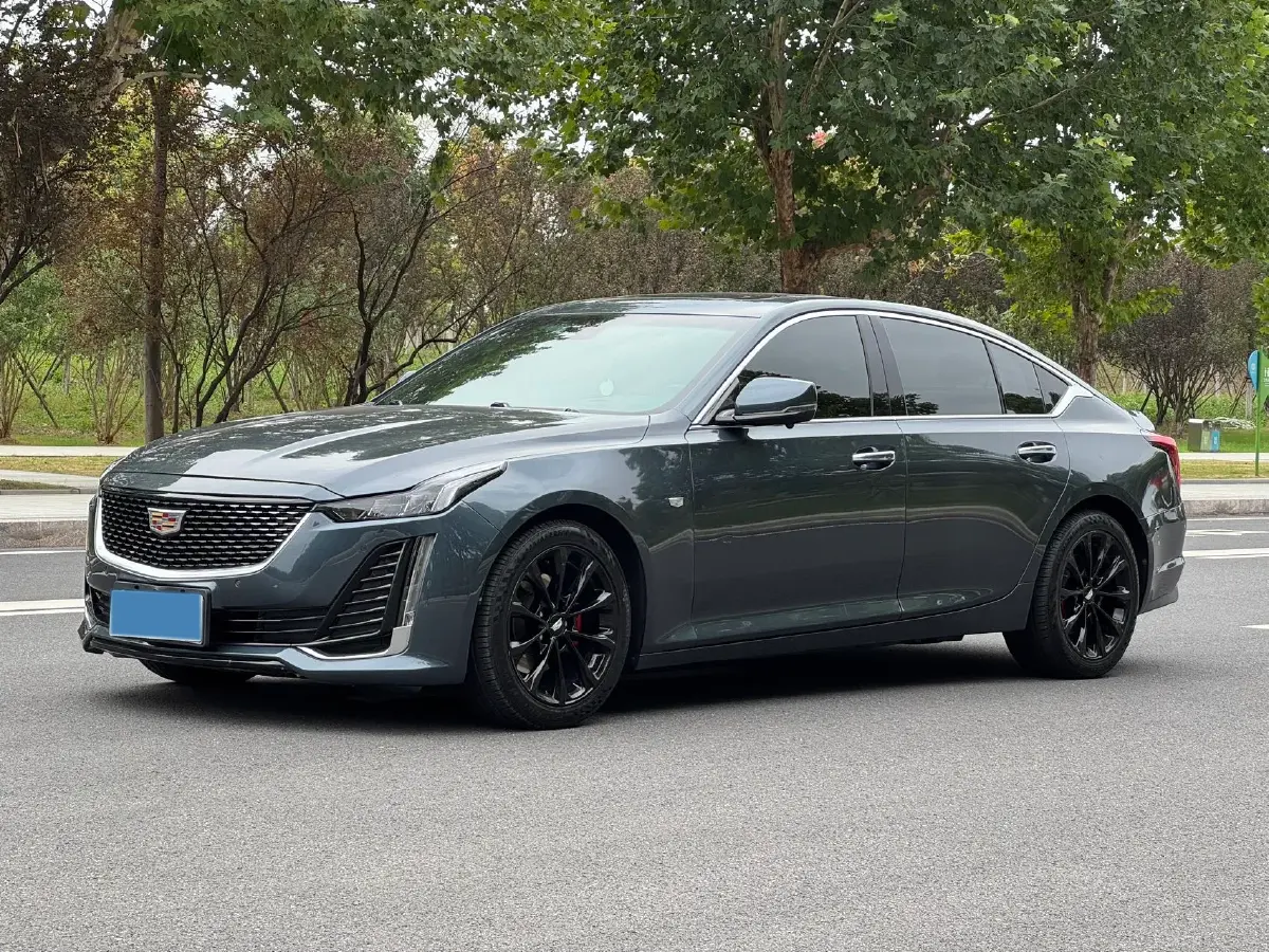 2021 Cadillac CT5 2.0T 237HP L4 10AT