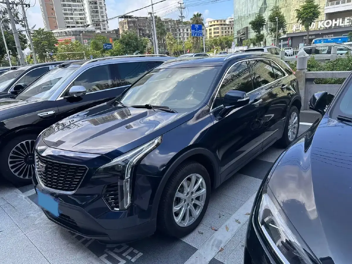 2021 Cadillac XT4 2.0T 237HP L4 9AT