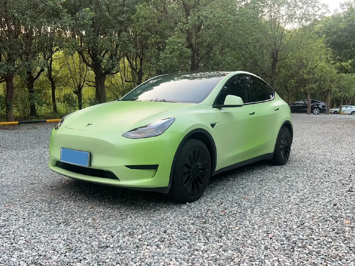 2022 Tesla Model Y BEV 60KWH