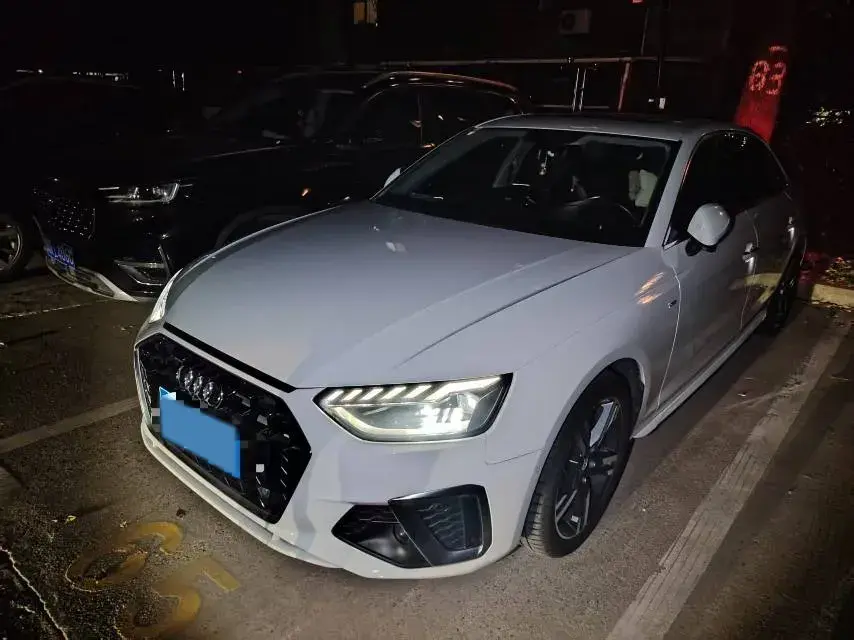 2020 Audi A4L 2.0T 150HP L4 7DCT