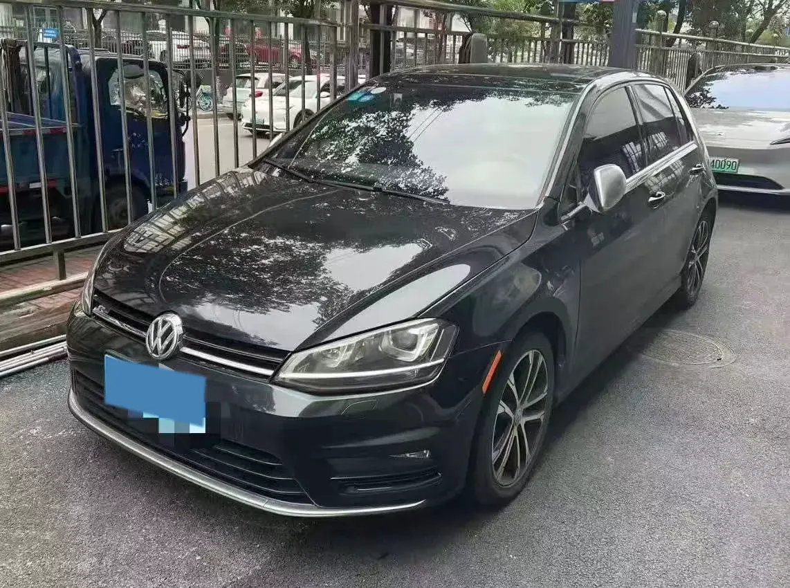 2017 Volkswagen Golf 1.4T 150HP L4 7DCT