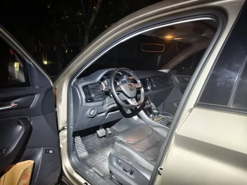 2018 SKODA KODIAK thumbnail 3