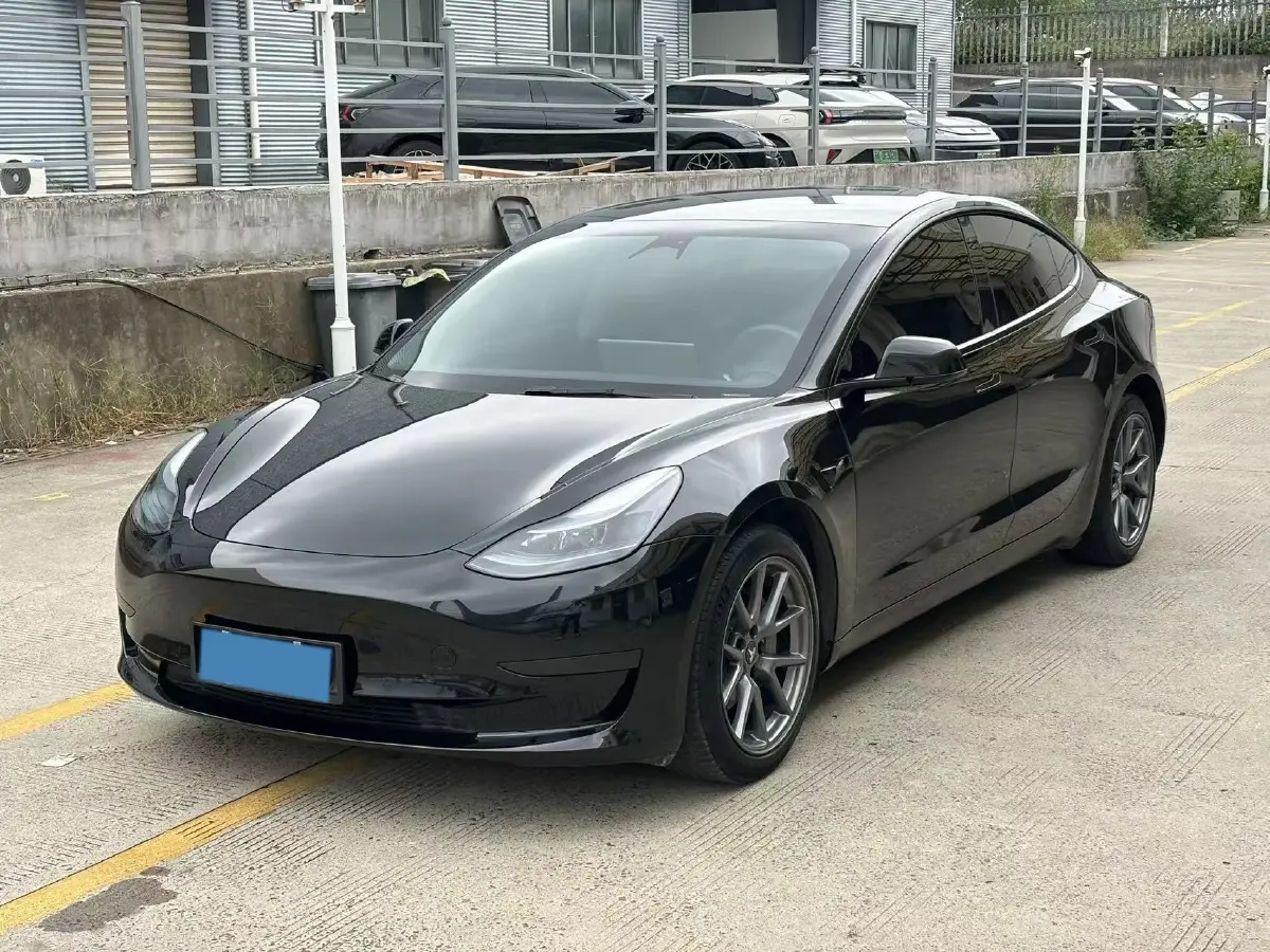 2022 Tesla Model 3 BEV 60KWH