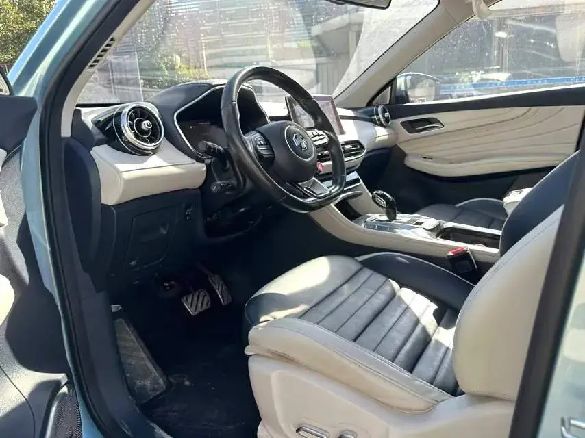 2020 MG HS thumbnail 4