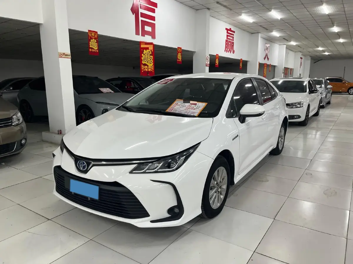 2022 Toyota Corolla 1.8L 98HP L4 E-CVT Hybrid