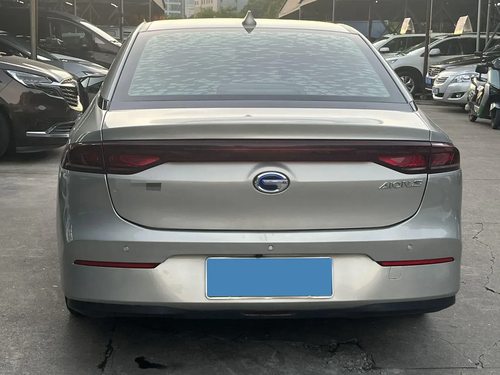 2020 AION S thumbnail 4