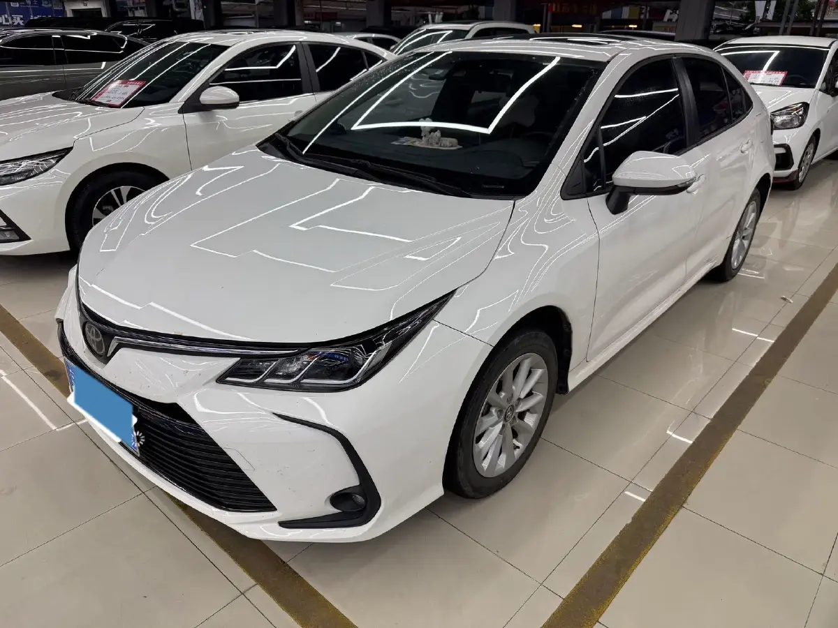 2021 Toyota Corolla 1.2T 116HP L4 CVT