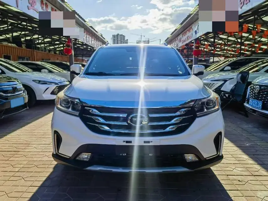 2018 GAC TRUMPCHI thumbnail 3