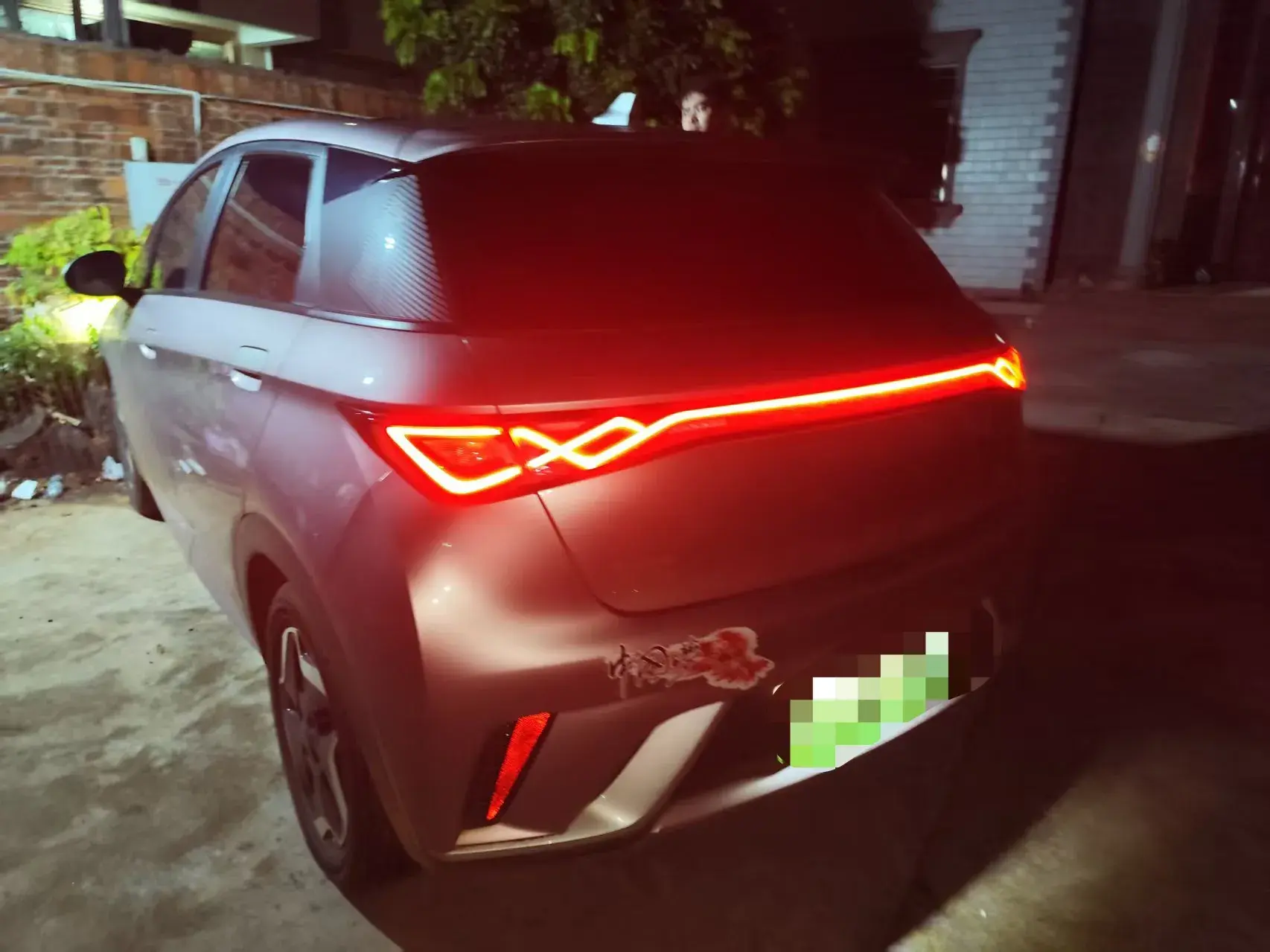 2021 BYD DOLPHIN thumbnail 4