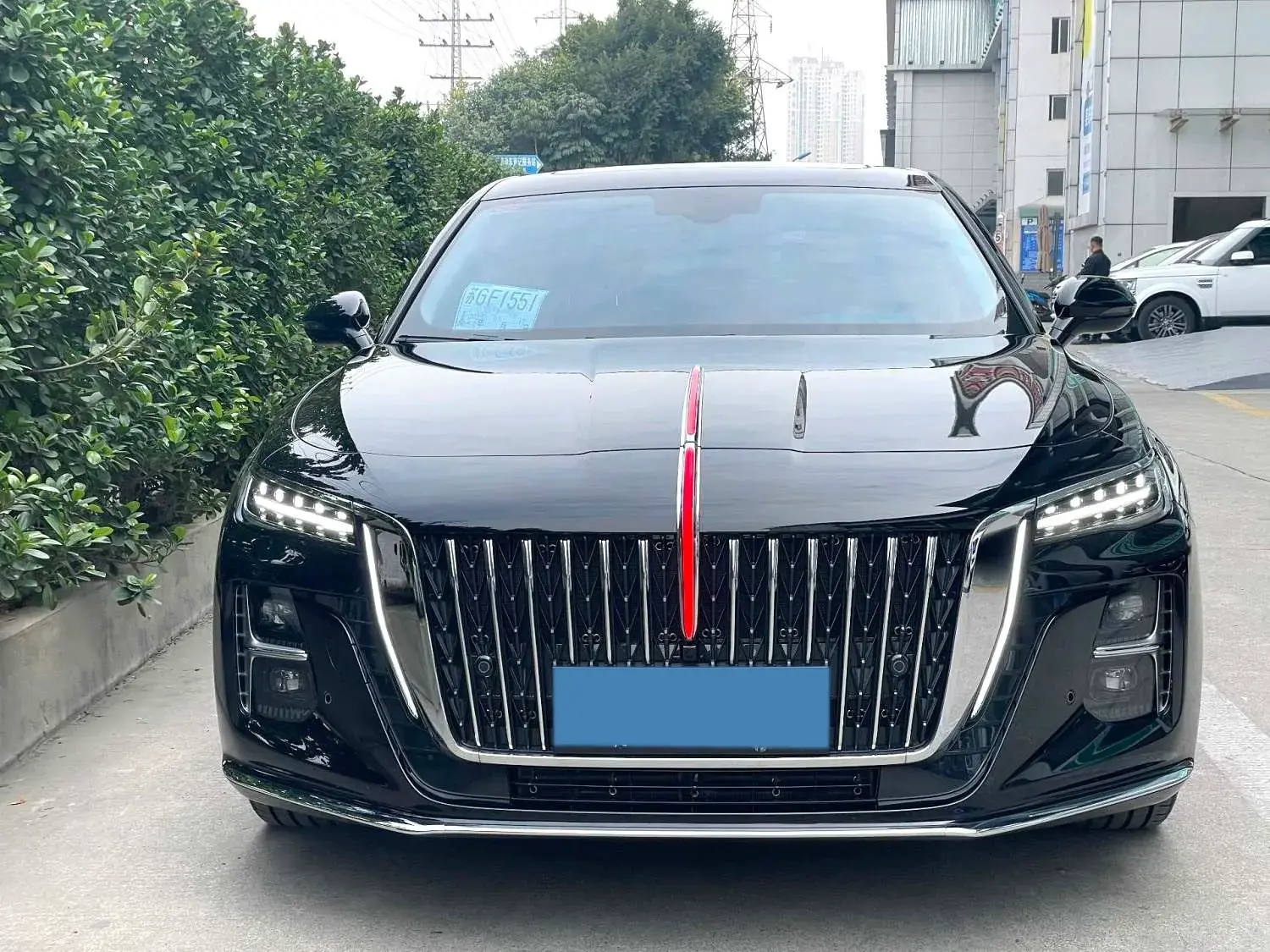 2023 HONGQI H5 thumbnail 2