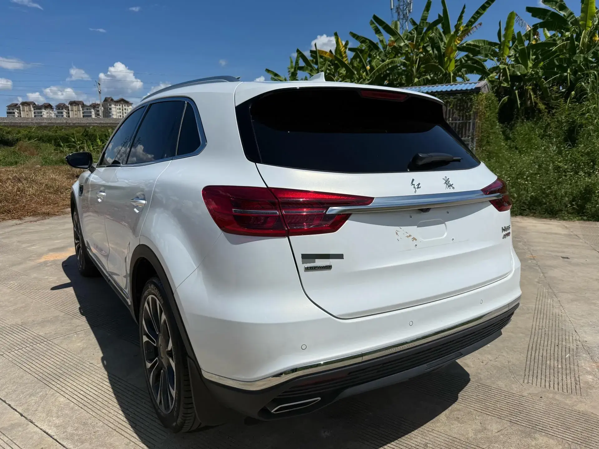 2019 HONGQI HS5 thumbnail 4