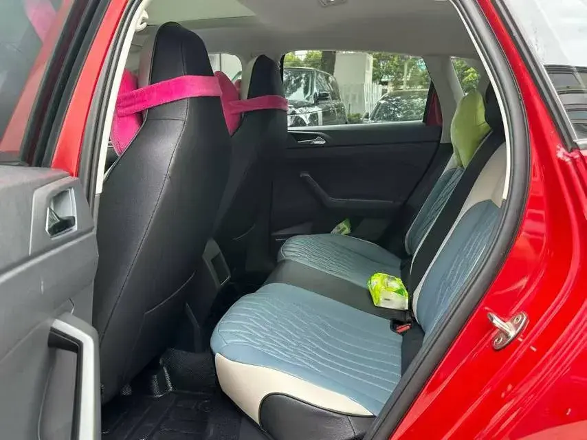 2021 VOLKSWAGEN POLO thumbnail 4