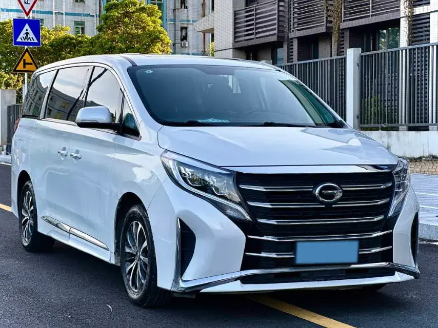 2021 GAC TRUMPCHI thumbnail 3