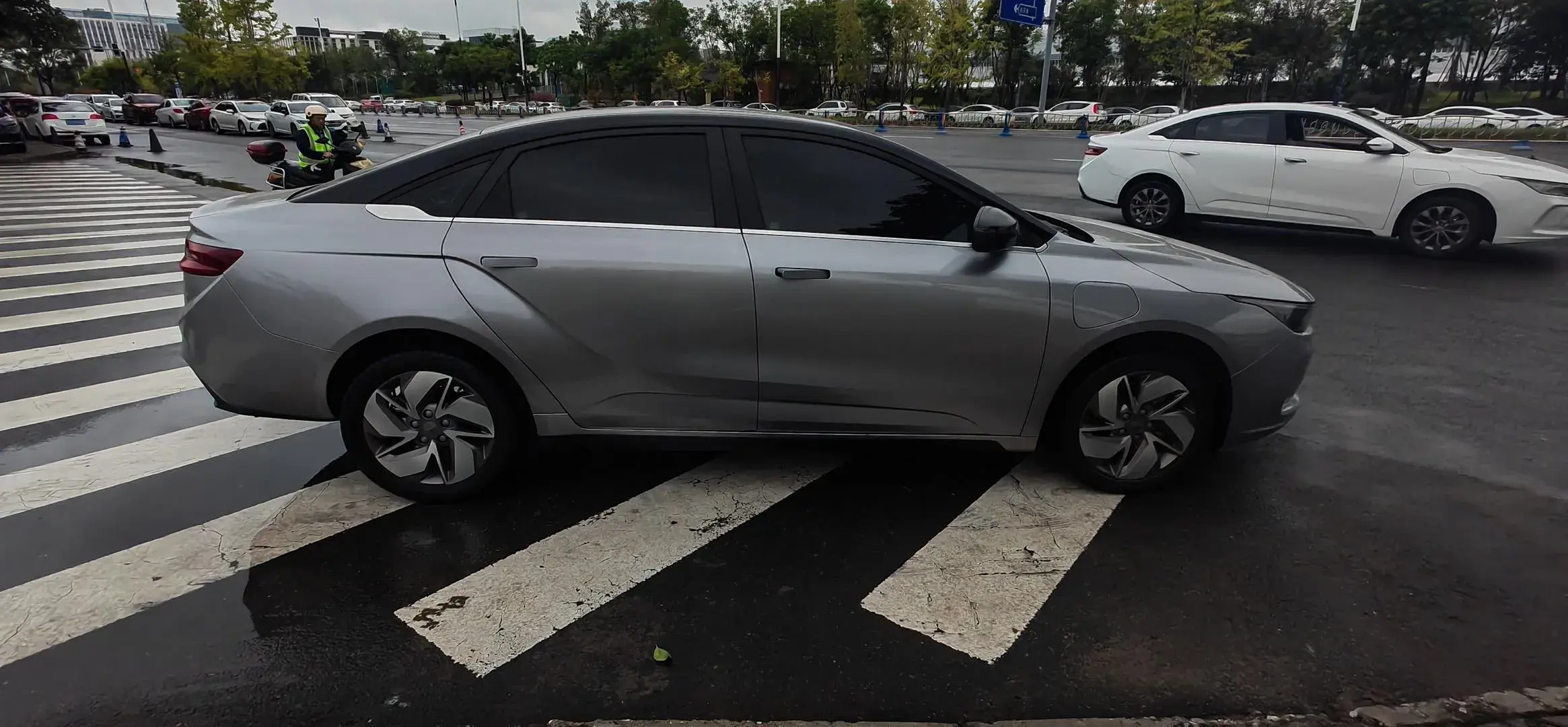 2021 GEOMETRY A thumbnail 4