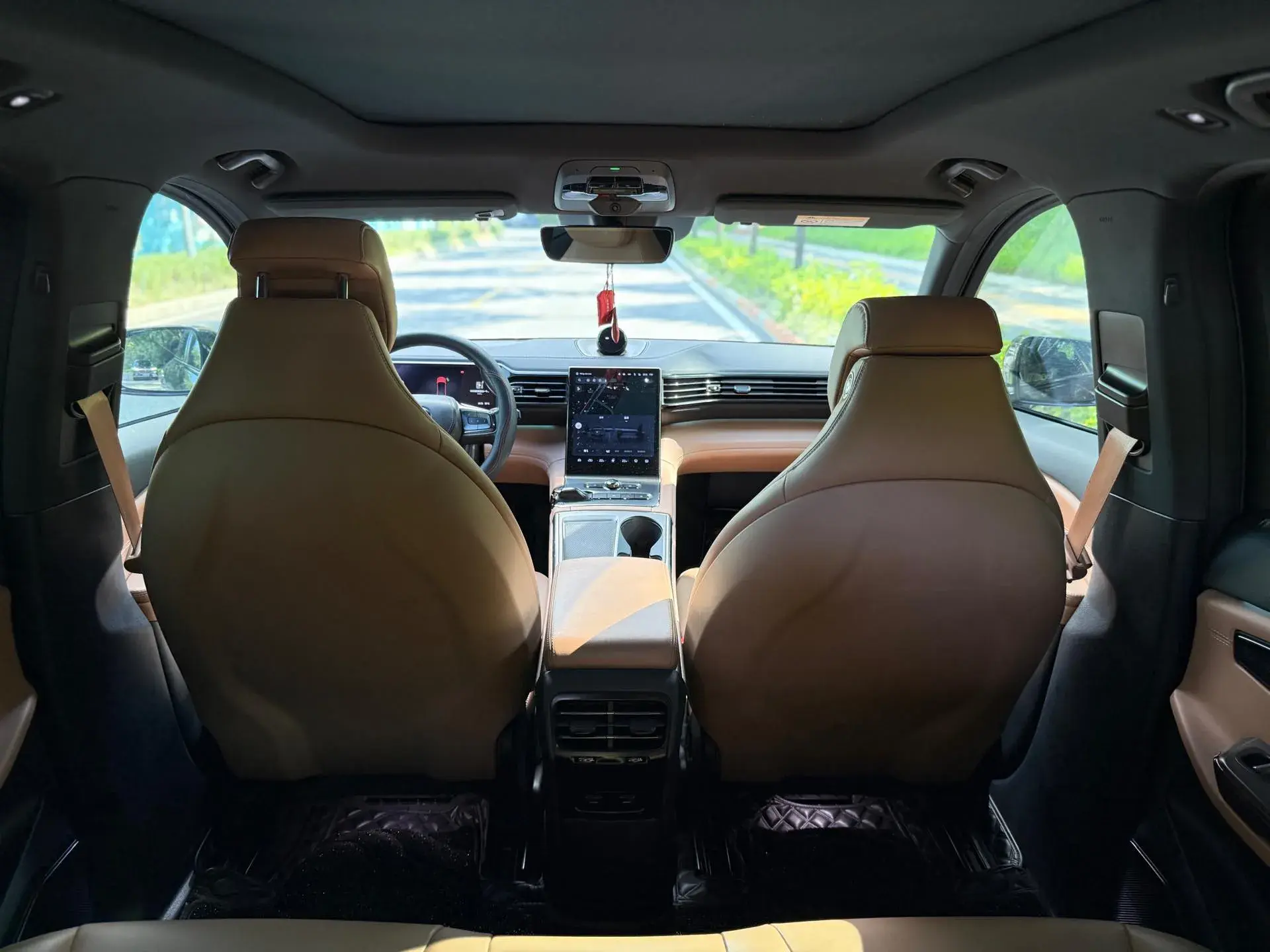 2022 HONGQI HS5 thumbnail 4