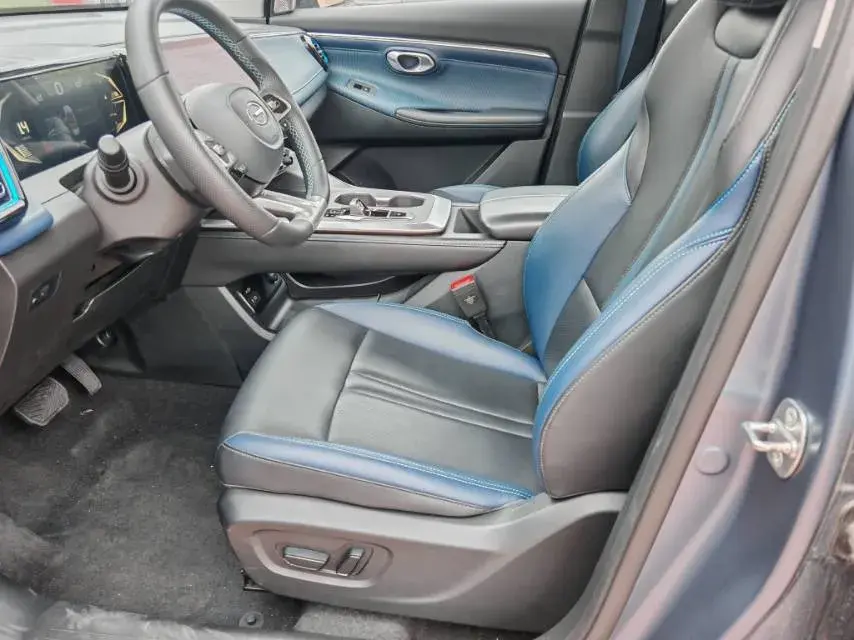 2023 GAC TRUMPCHI thumbnail 3