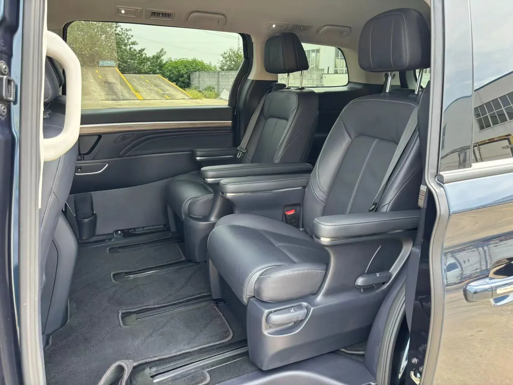 2023 GAC TRUMPCHI thumbnail 4