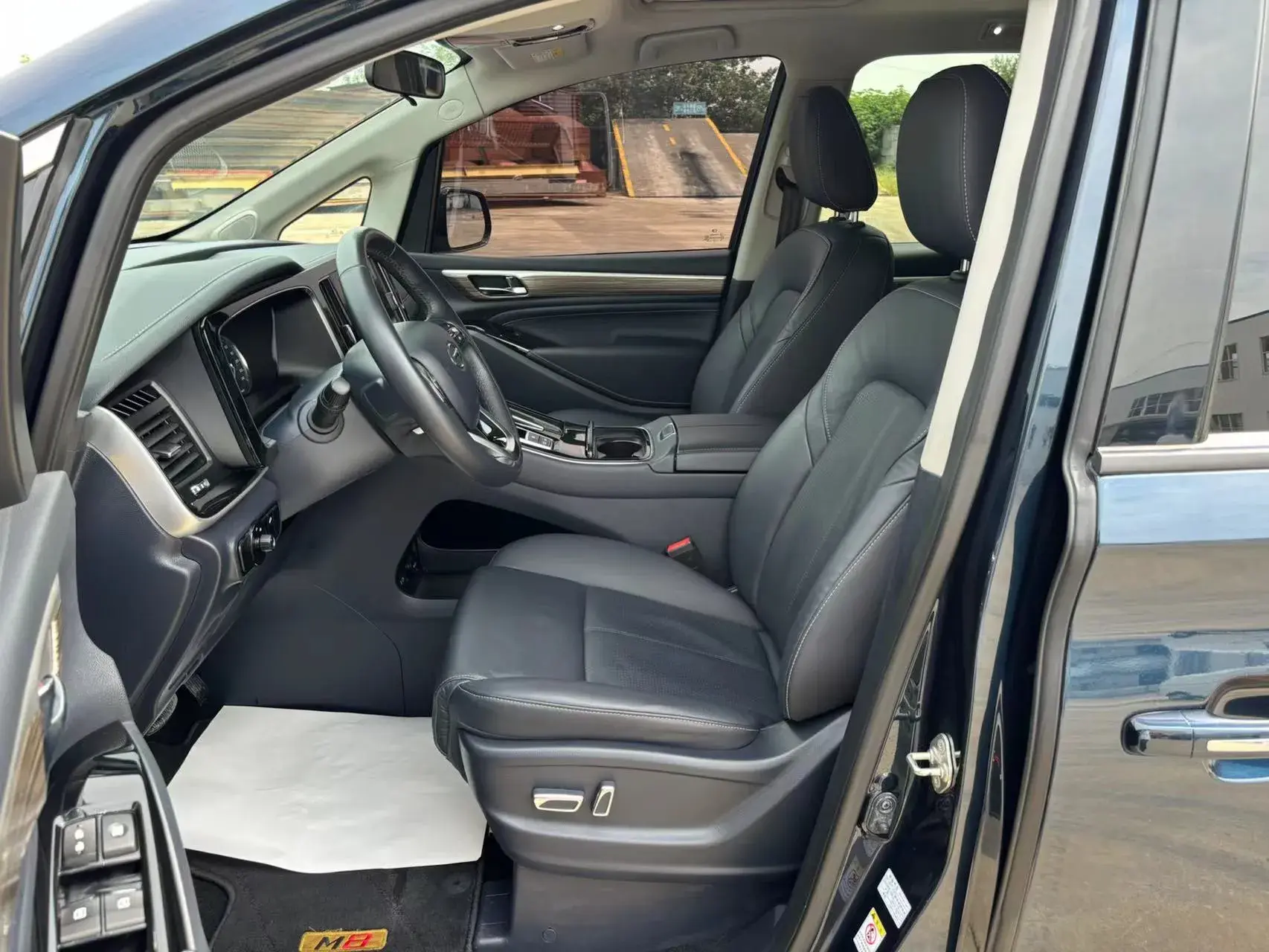 2023 GAC TRUMPCHI thumbnail 3