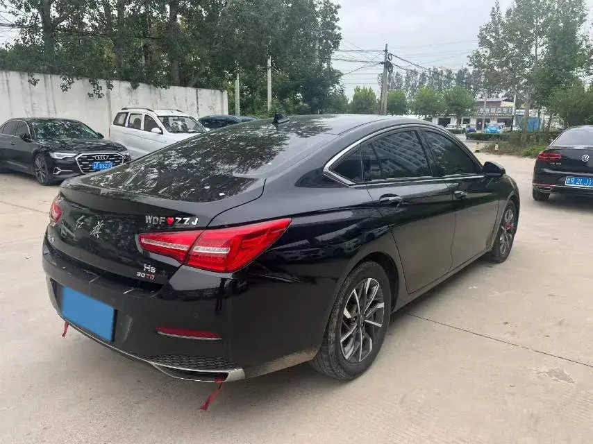 2020 HONGQI H5 thumbnail 4