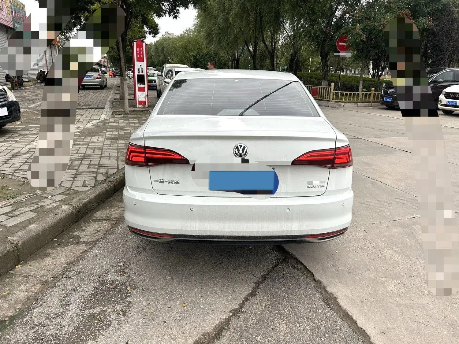 2020 VOLKSWAGEN BORA thumbnail 4