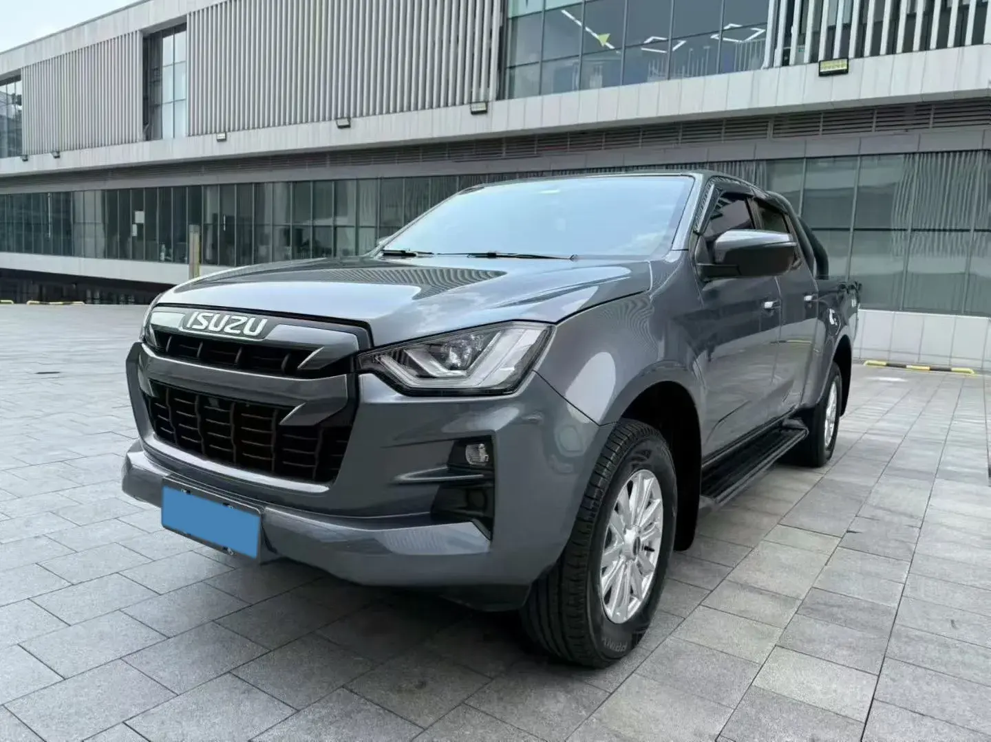 2020 ISUZU LINGTUO view 1