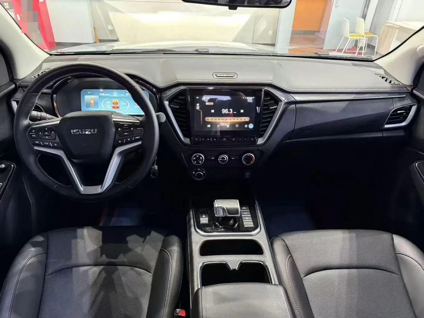 2020 ISUZU LINGTUO thumbnail 4