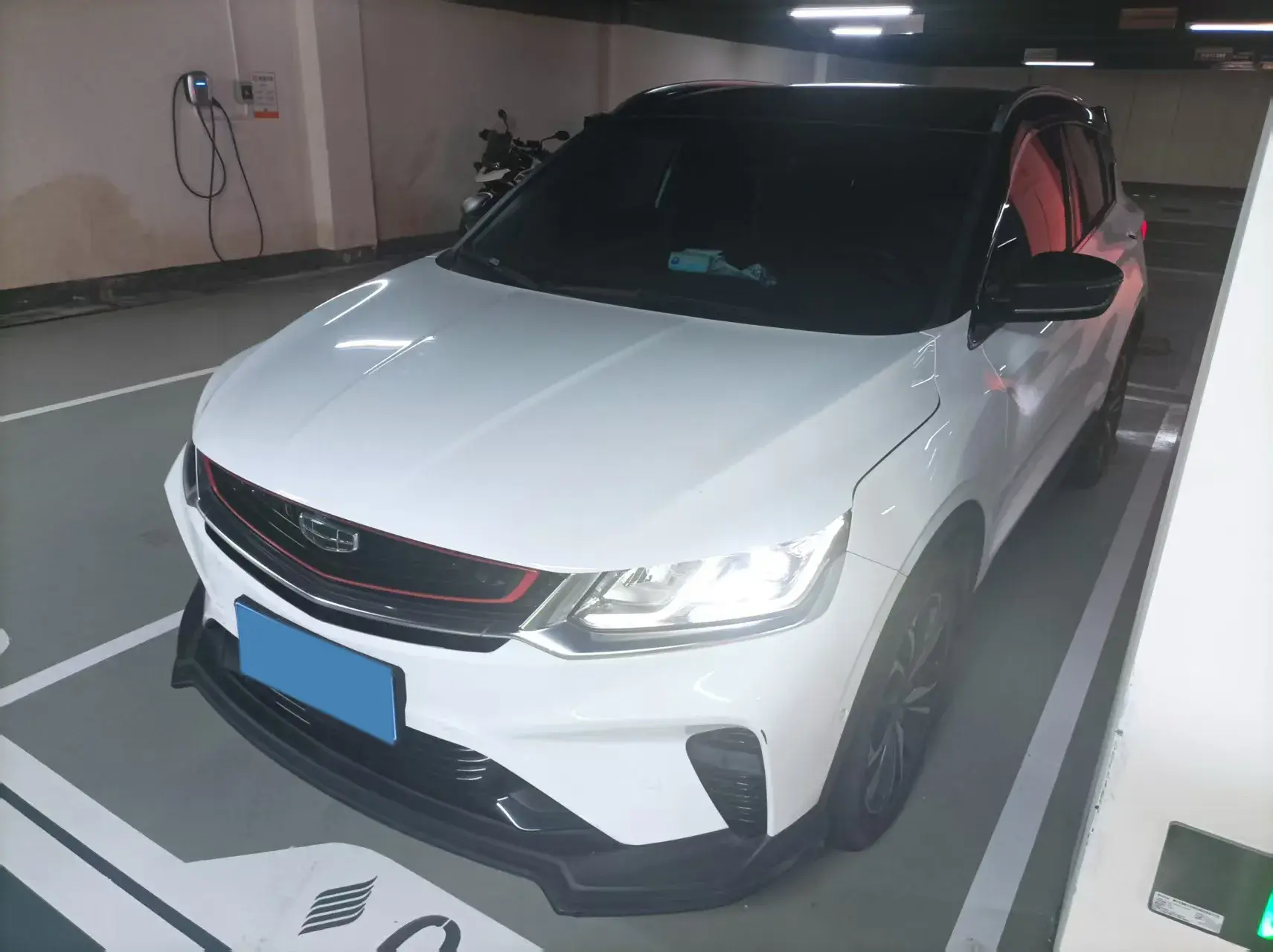 2019 GEELY COOLRAY view 1
