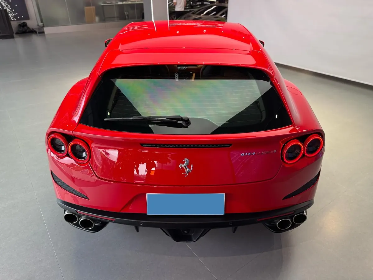2017 Ferrari GTC4 Lusso 3.9T 609HP V8 7DCT,autocango,china used car exporter,china ev exporter,chinese used car exporter,chinese used ev exporter
