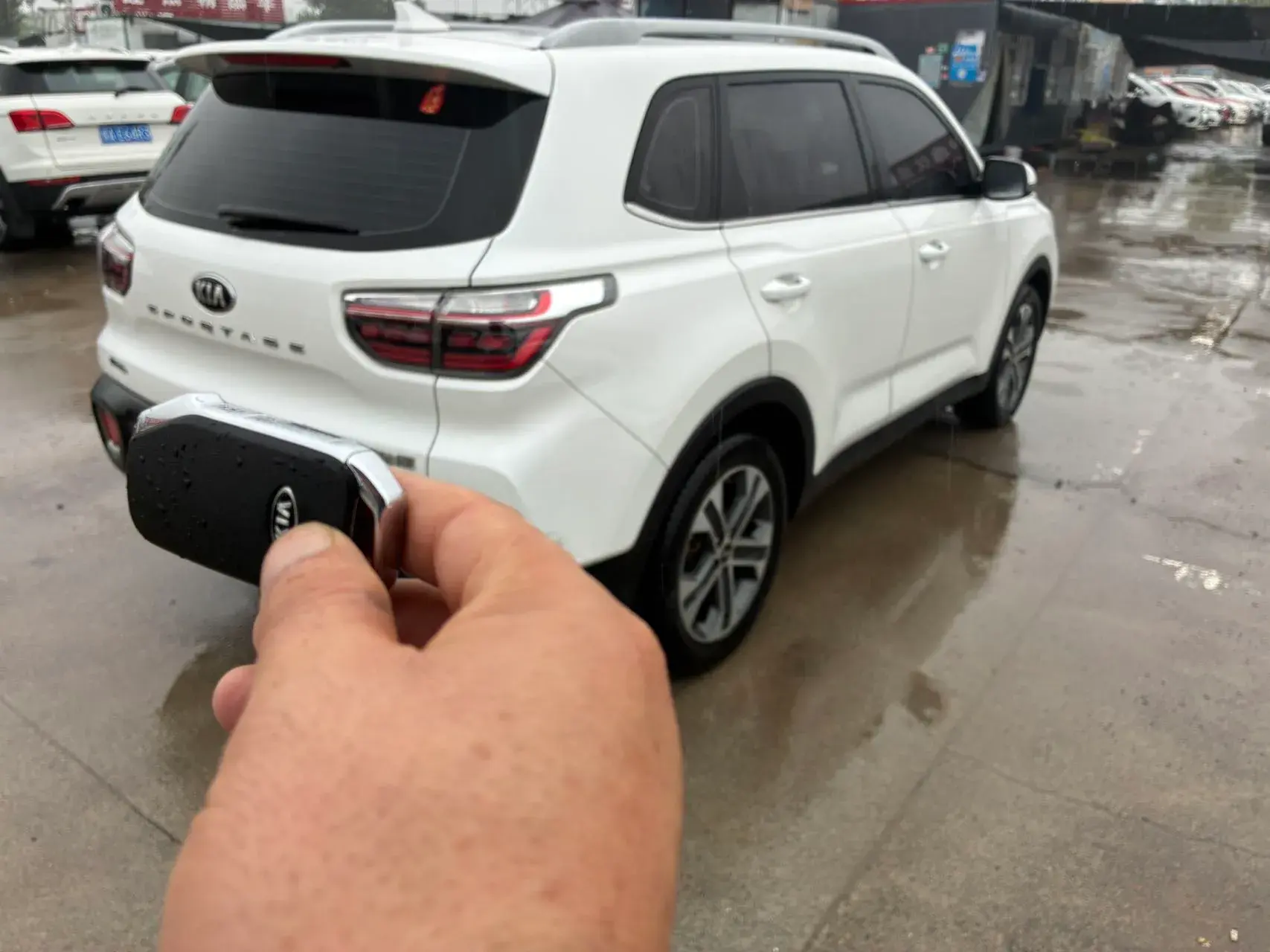 2018 KIA SPORTAGE thumbnail 4