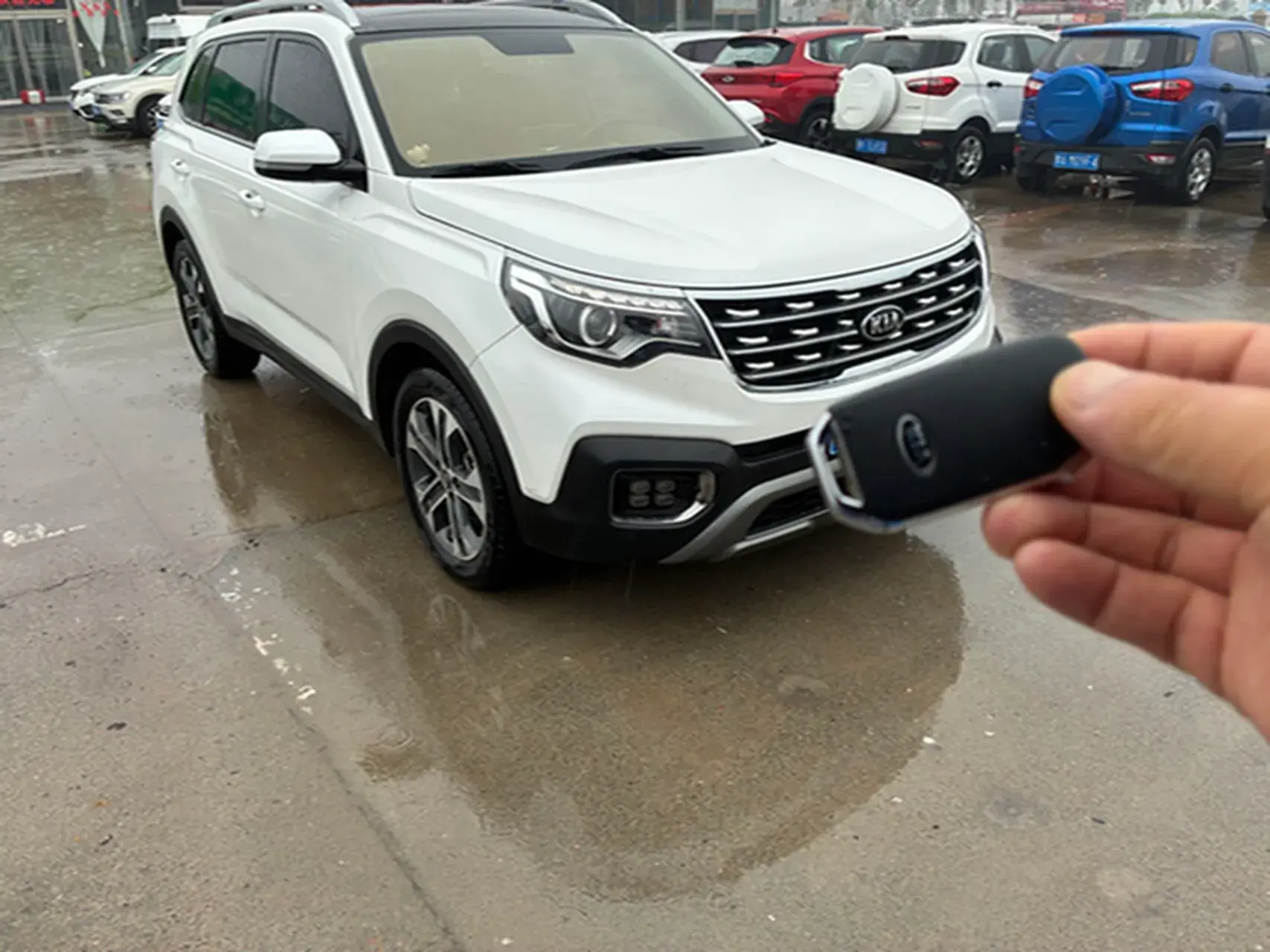 2018 KIA SPORTAGE thumbnail 2