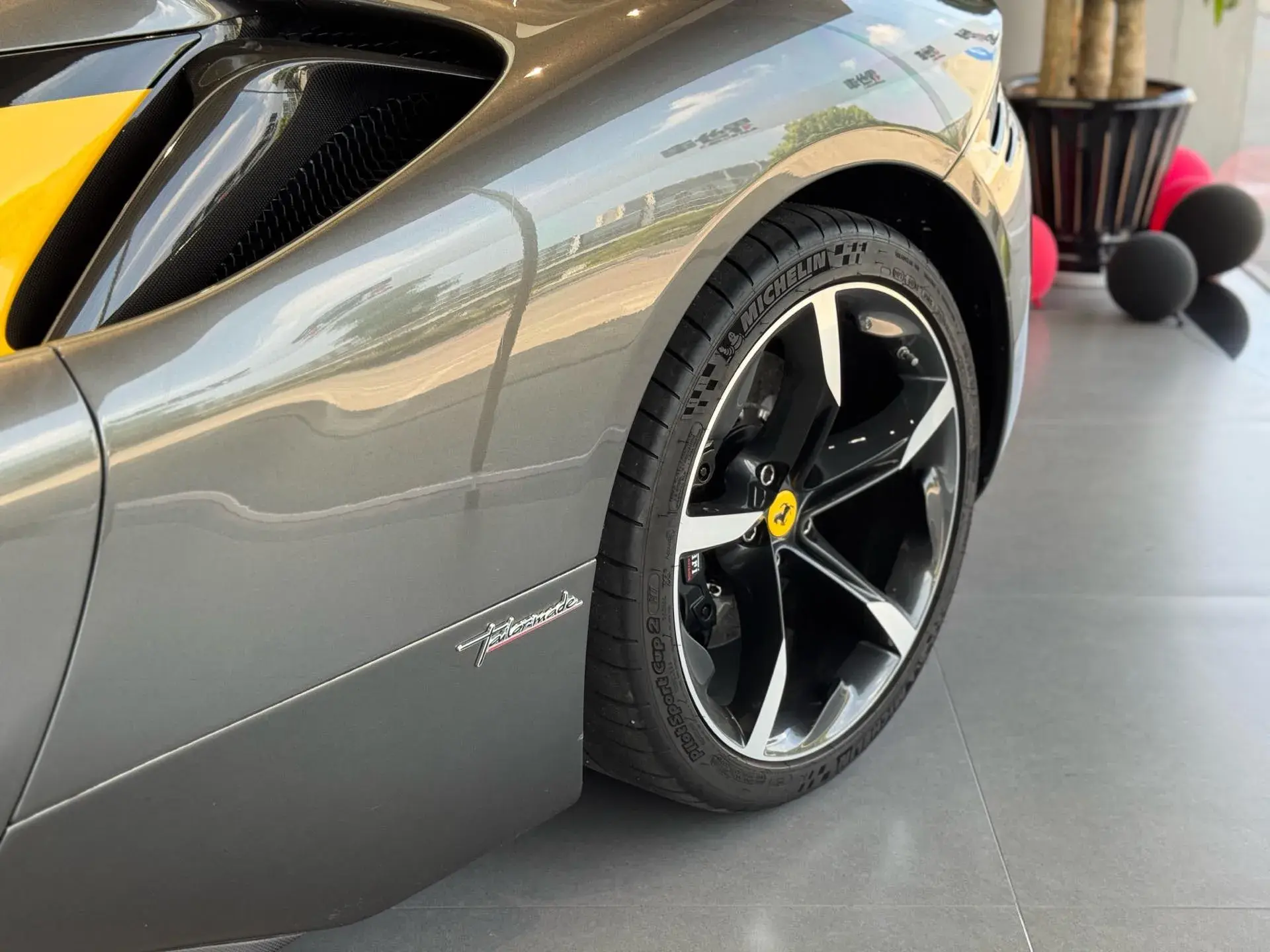 2021 FERRARI SF90 thumbnail 3