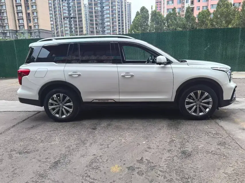2019 GAC TRUMPCHI thumbnail 2