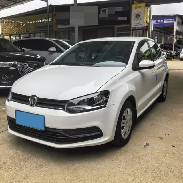2018 VOLKSWAGEN POLO view 1