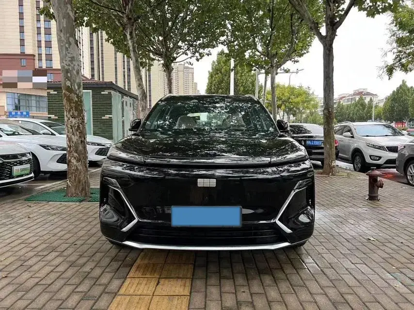 2025 GEELY GALAXY thumbnail 2