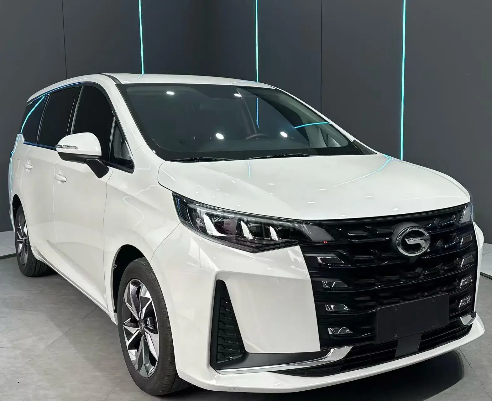 2021 GAC TRUMPCHI thumbnail 2