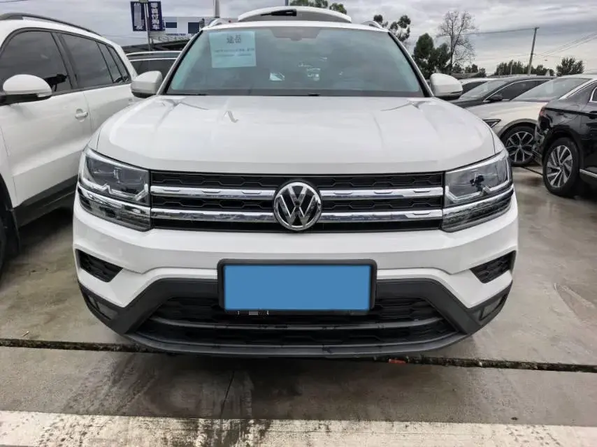 2021 VOLKSWAGEN THARU thumbnail 2