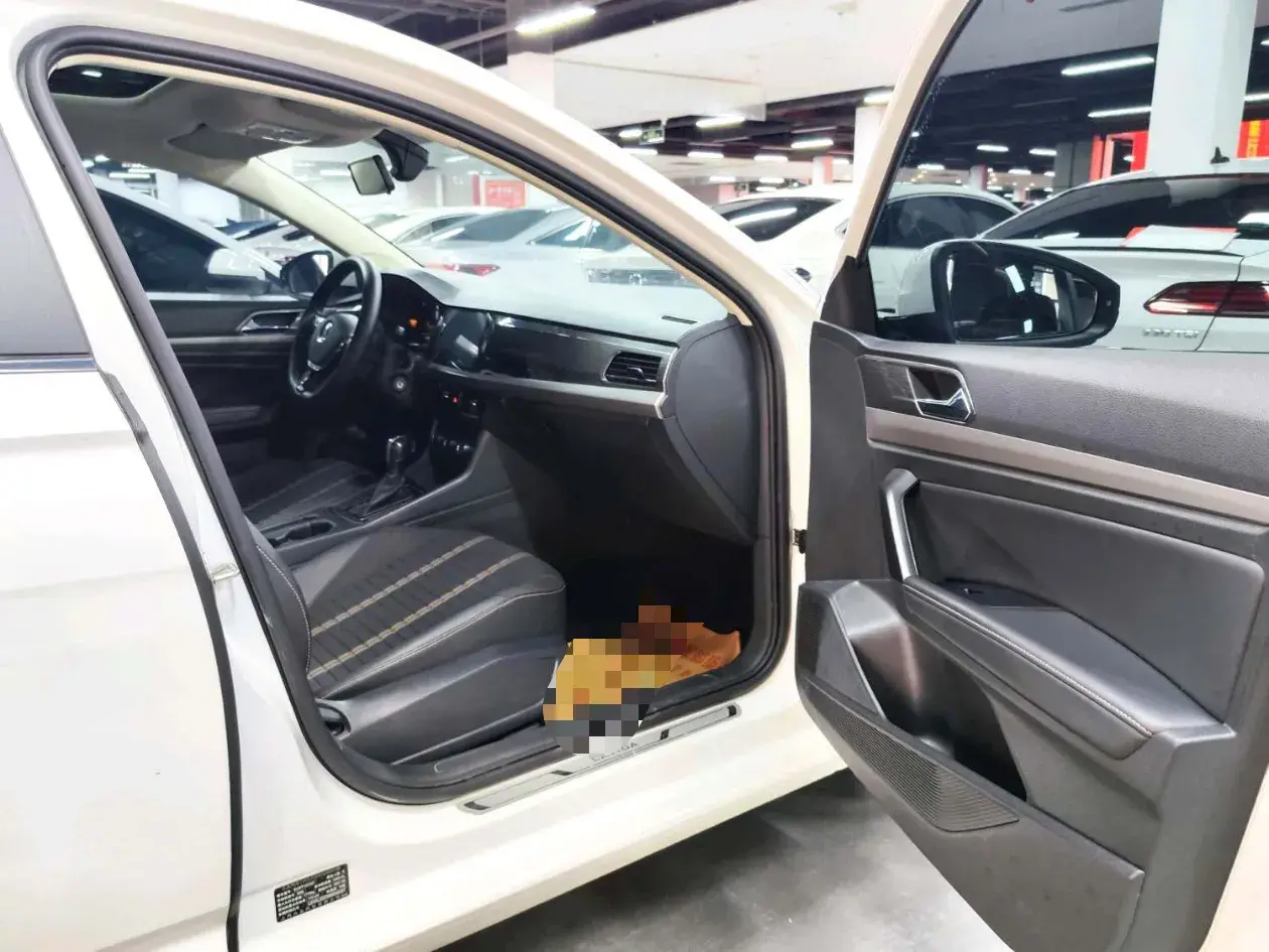 2022 VOLKSWAGEN LAVIDA thumbnail 3