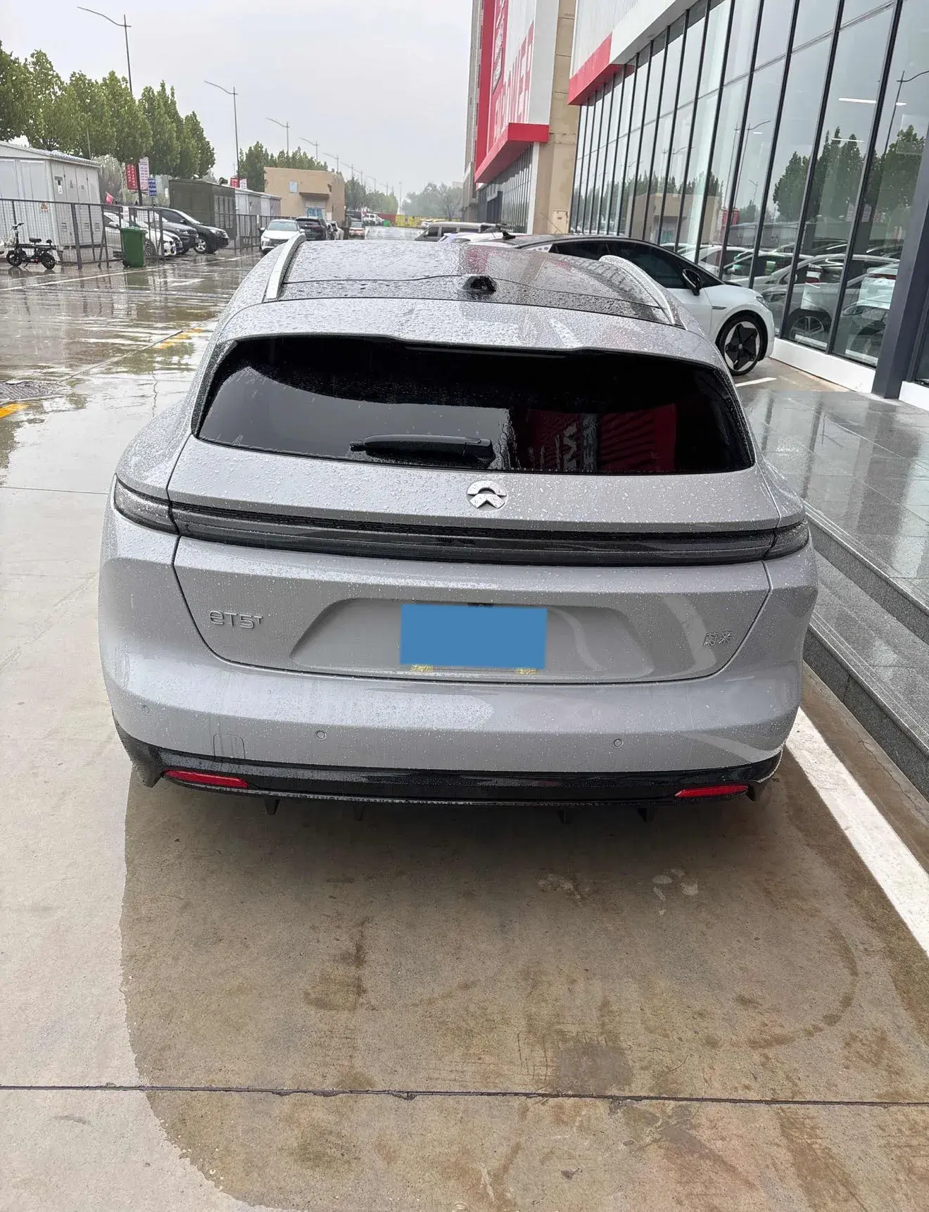 2025 NIO ET5T thumbnail 4