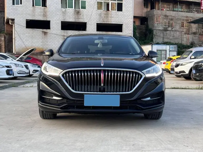 2022 HONGQI H5 thumbnail 2