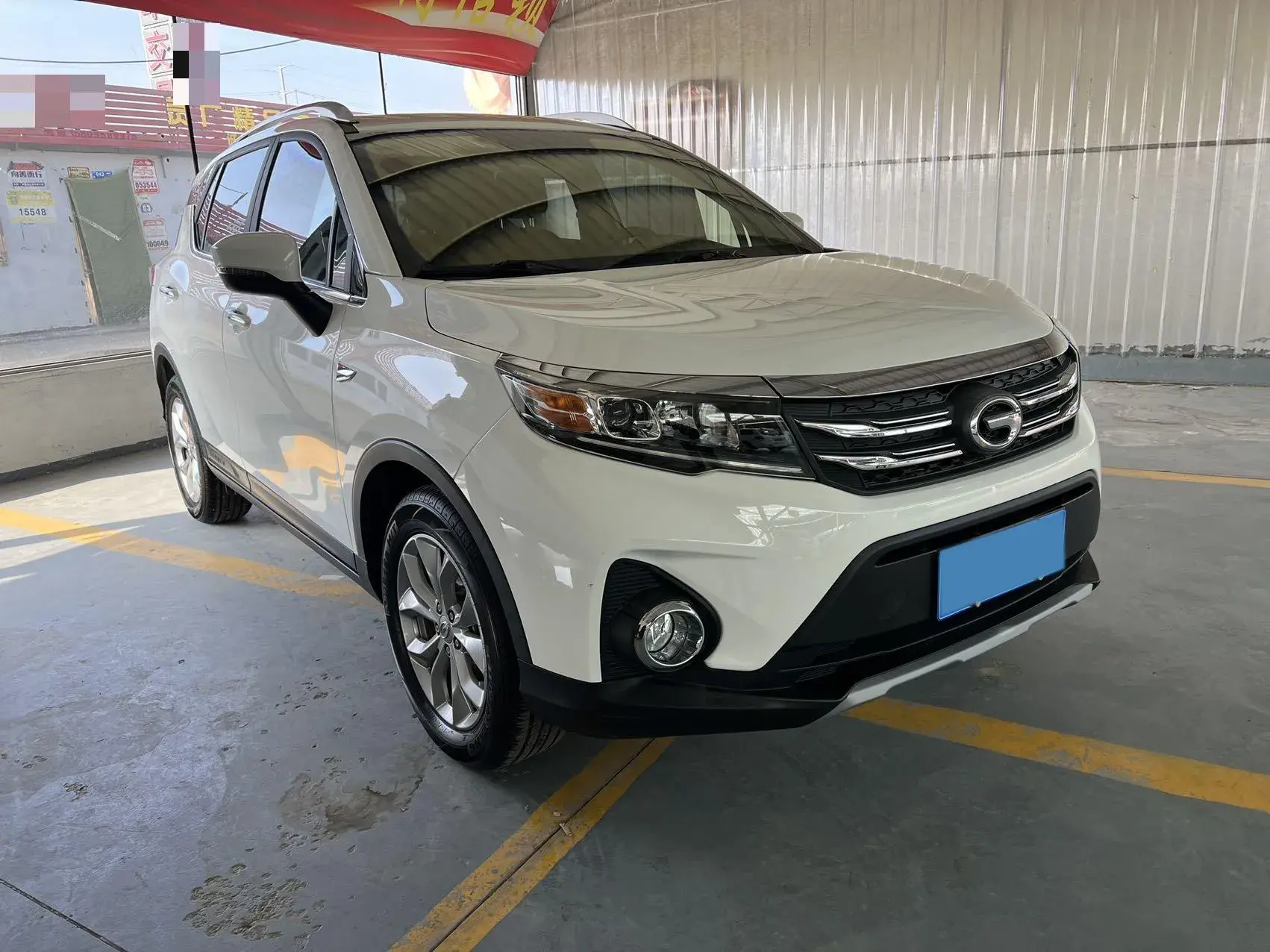 2017 GAC TRUMPCHI thumbnail 3