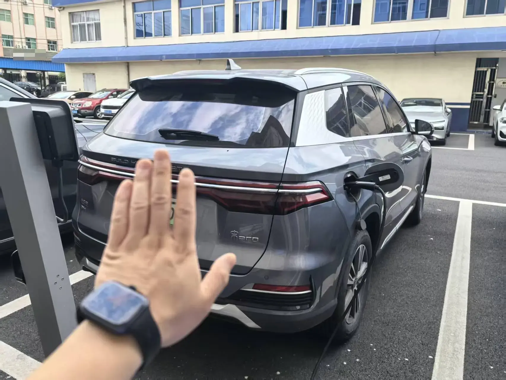 2022 BYD SONG thumbnail 4