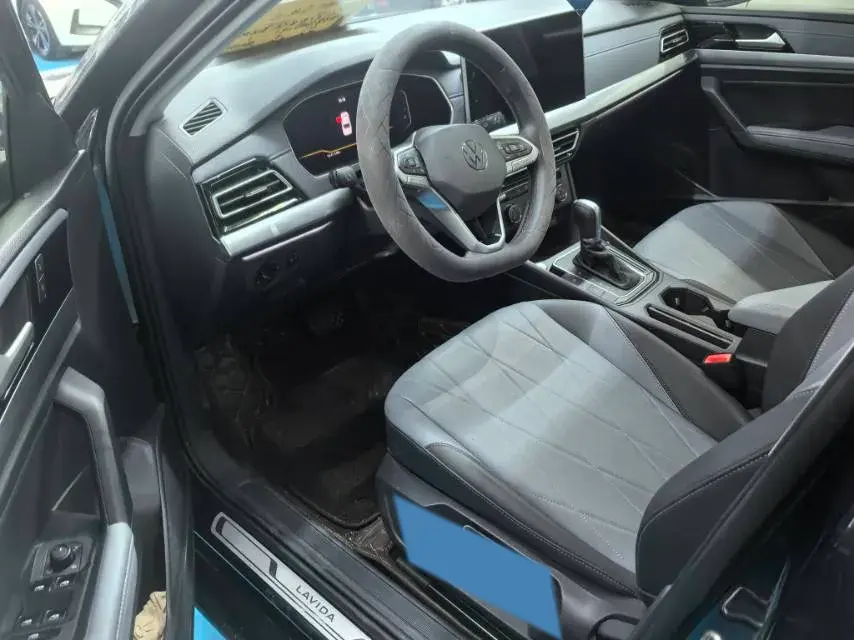 2024 VOLKSWAGEN LAVIDA thumbnail 4