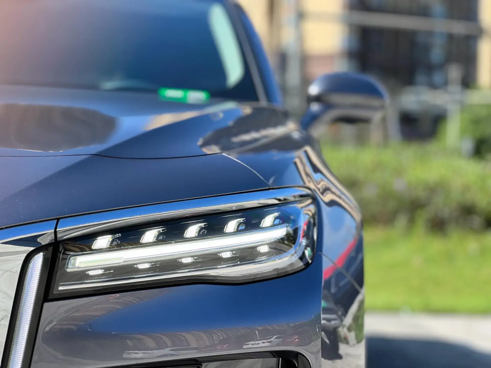 2023 HONGQI H5 thumbnail 4