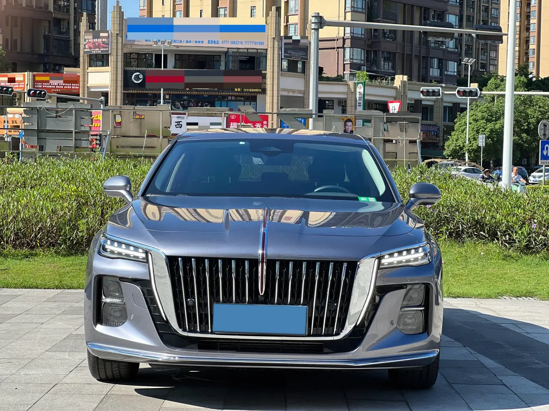 2023 HONGQI H5 thumbnail 2