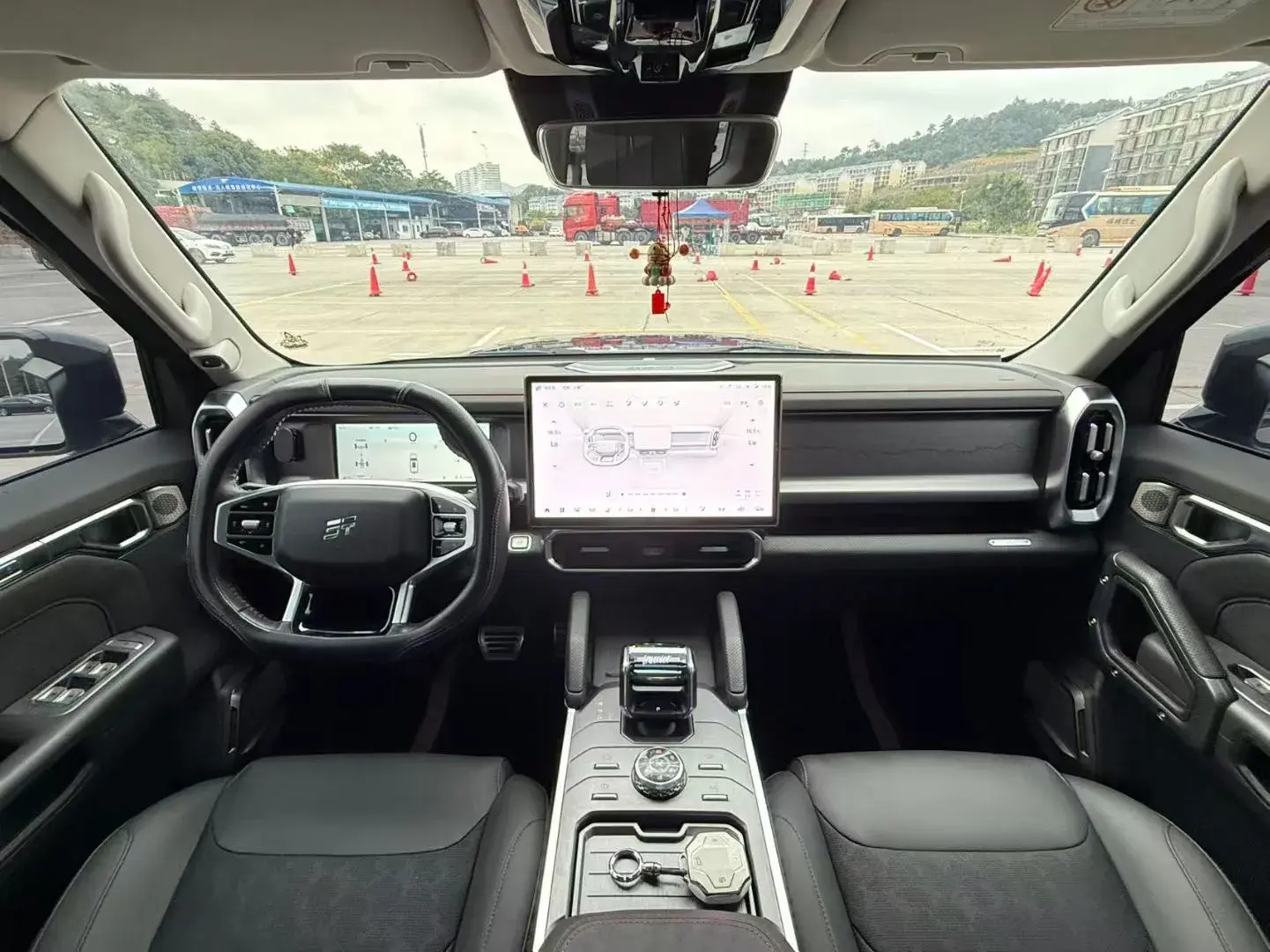 2023 JETOUR TRAVELLER thumbnail 2