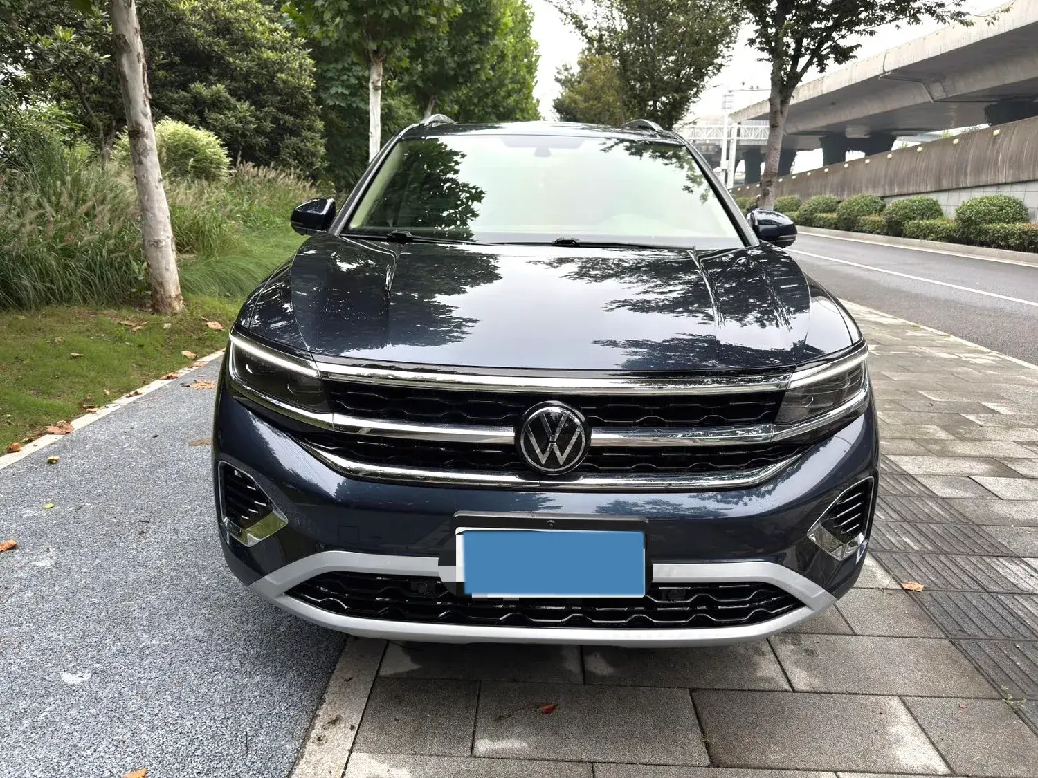 2021 VOLKSWAGEN TALAGON thumbnail 3